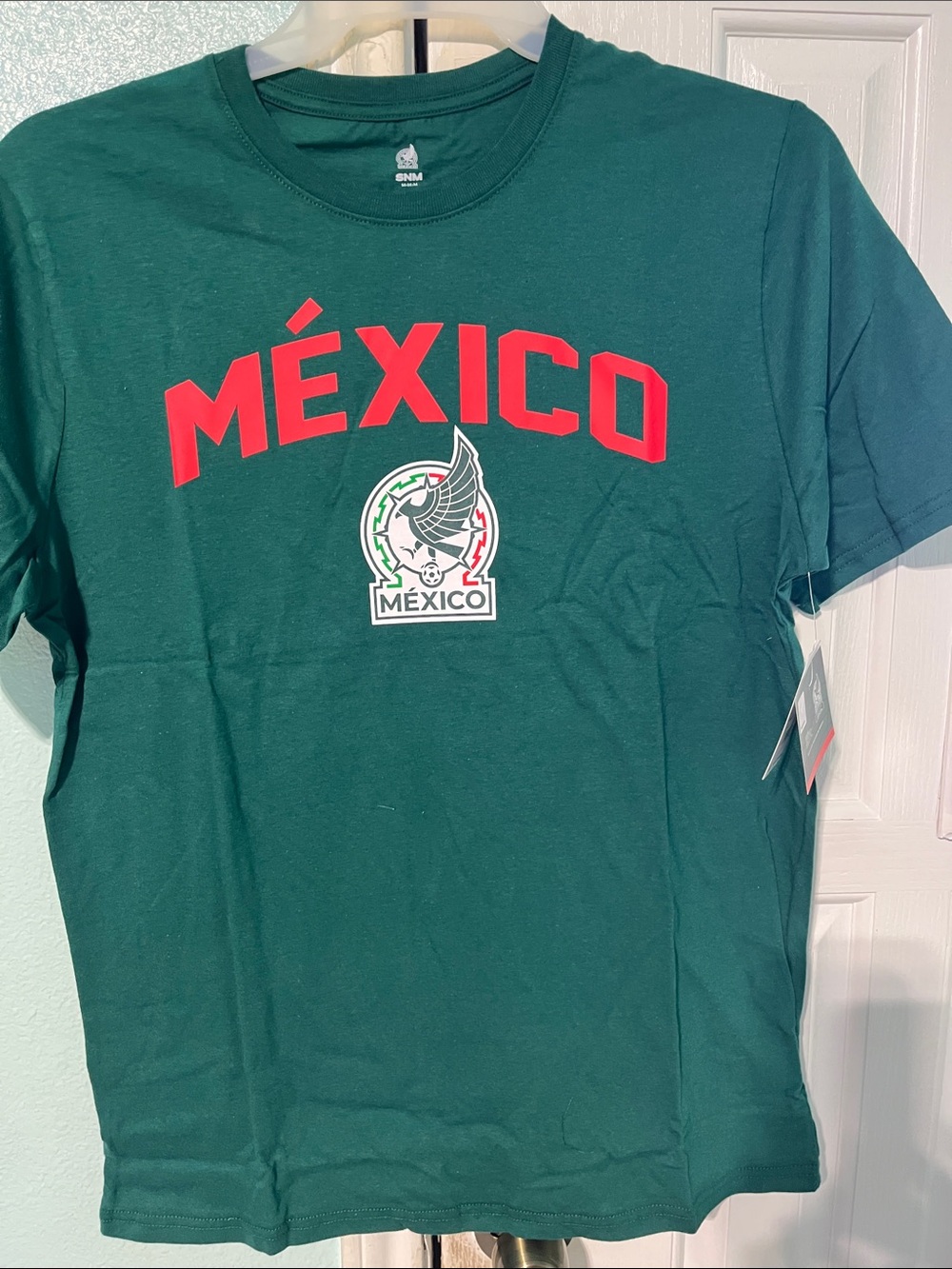 Mens México Short Sleeve Tee Size Medium and large.